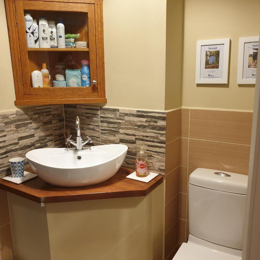 The Cabin - Great Views, Garden, Netflix, Near Town هيبدين بريدج المظهر الخارجي الصورة
